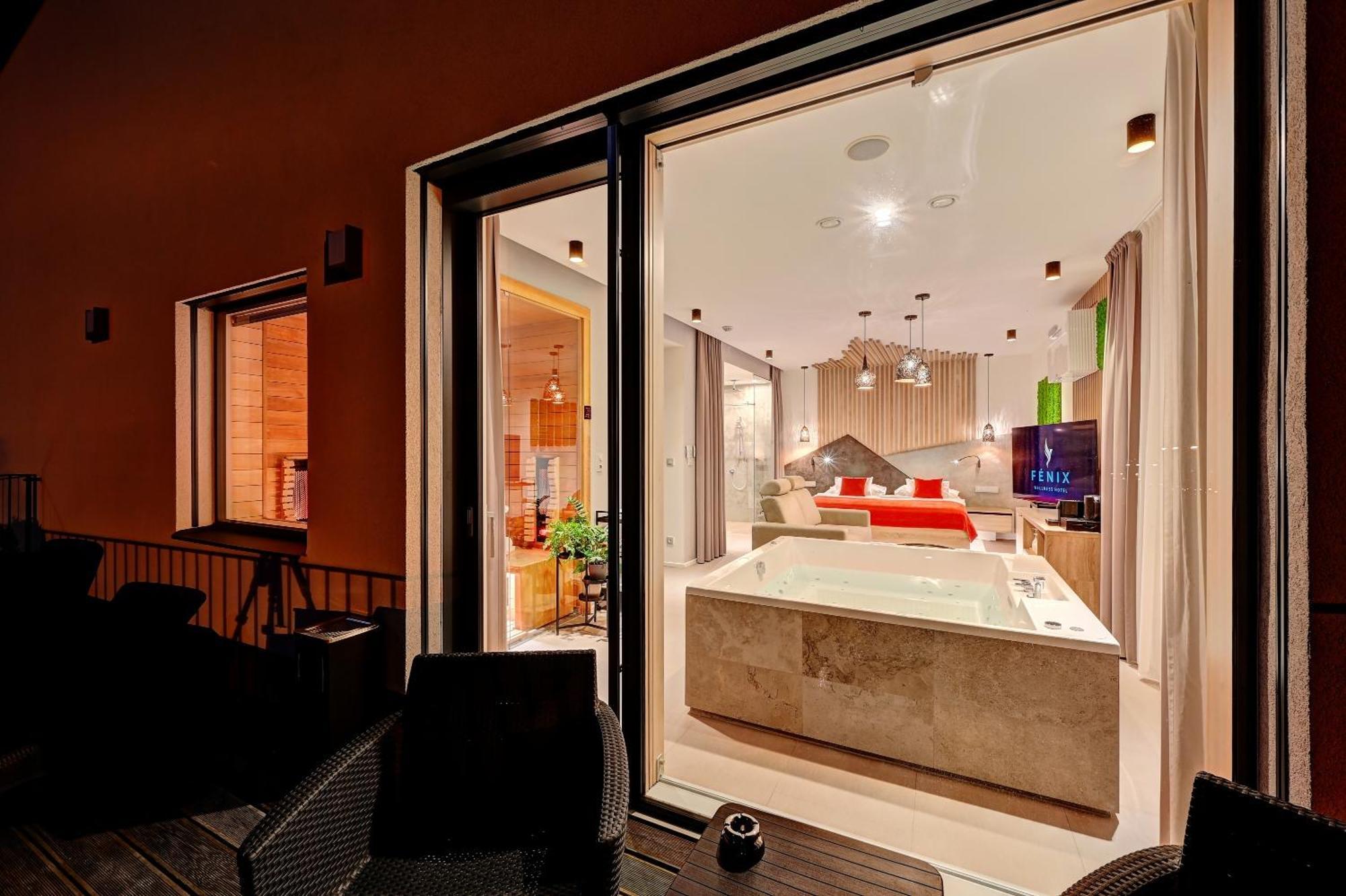 Wellness Hotel Fénix Liberec Extérieur photo